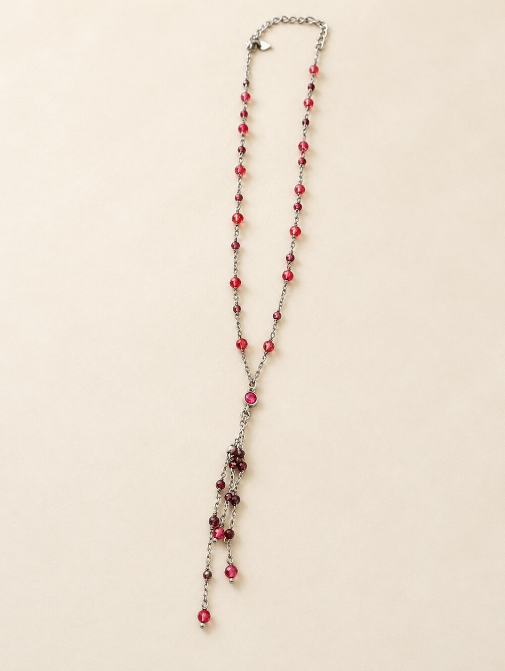 1928 Red Crystal Bead Y Lariat Necklace Gunmetal Tone Chain